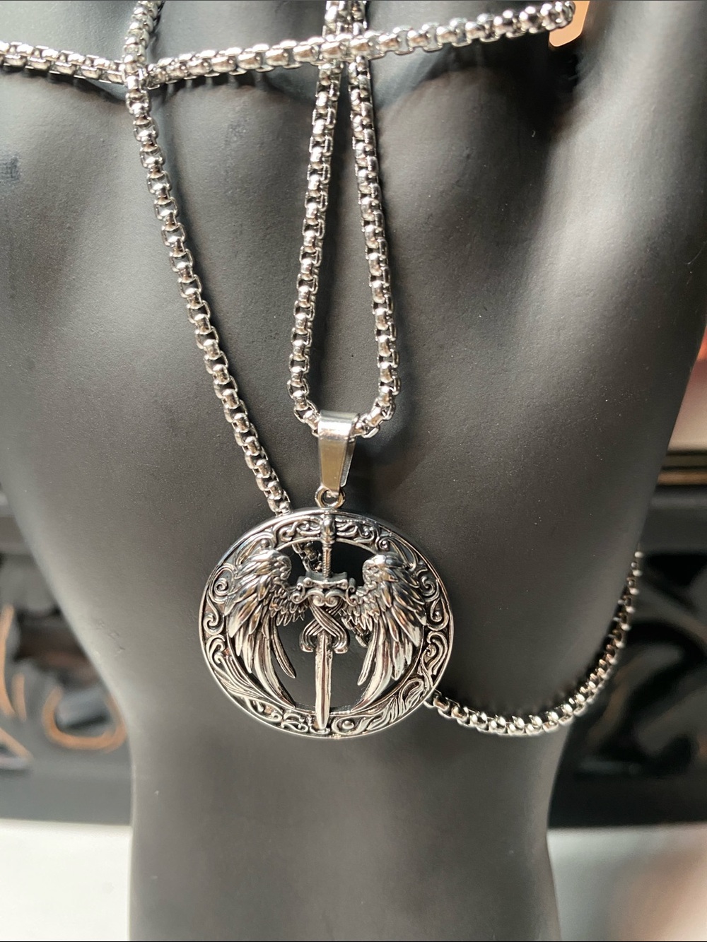 Angel Wings Sword Shield Protection Medallion Pendant Silver Tone Chain 60cm 24”